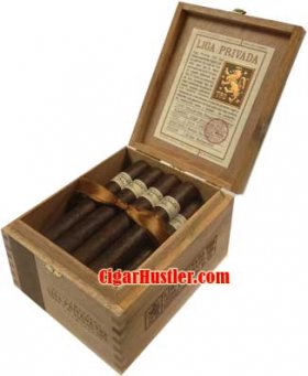 Liga Privada T52 Belicoso Cigar - Box
