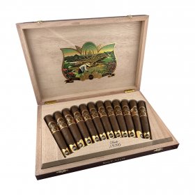 Oliva Serie V 135 Aniversario Cigar - Box