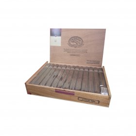 Padron 4000 Maduro Toro Cigar - Box