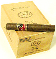 La Flor Dominicana Air Bender Valiente Cigar Box