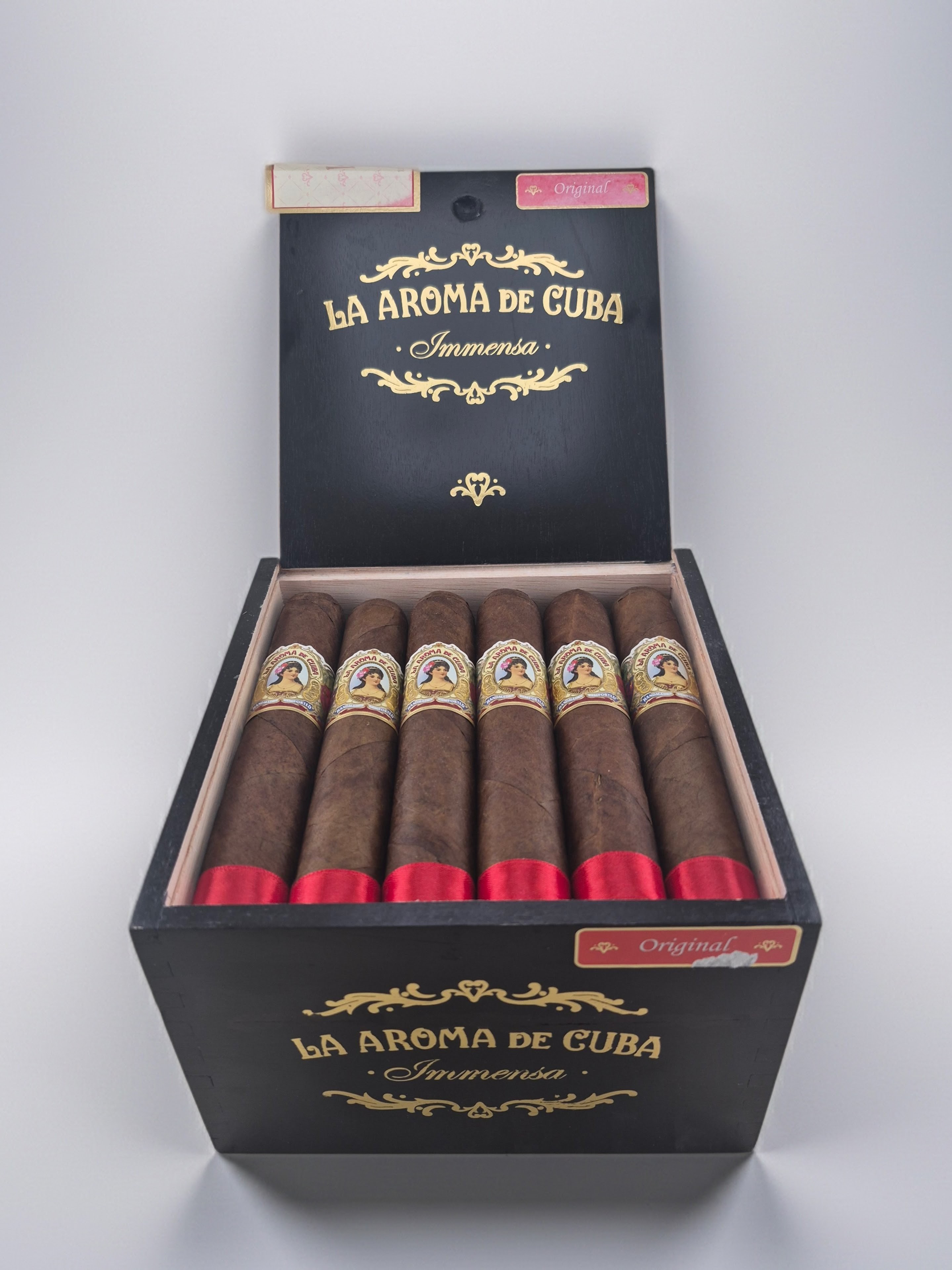 La Aroma De Cuba Robusto