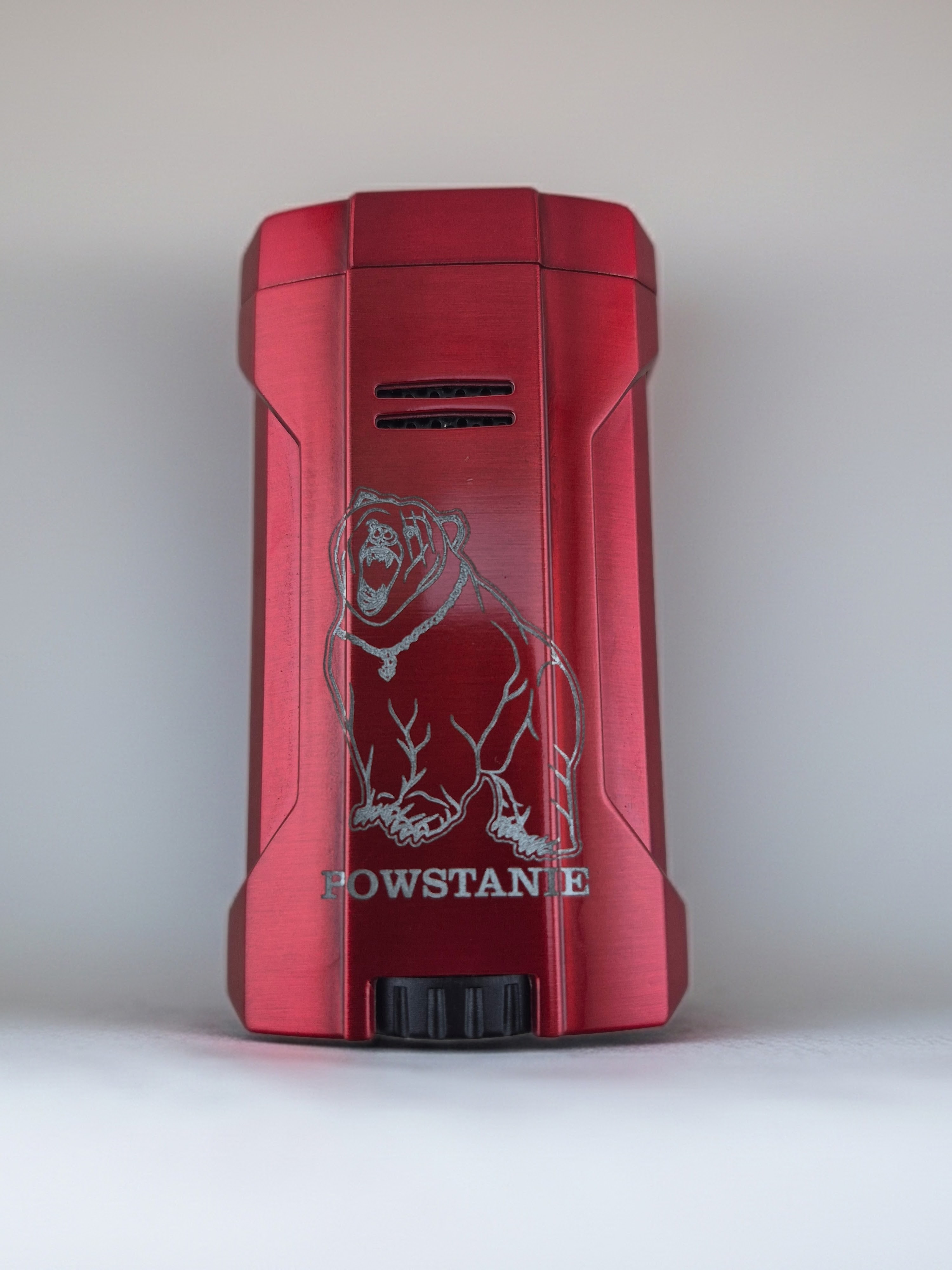 Powstanie War Bear Red Quad Lighter
